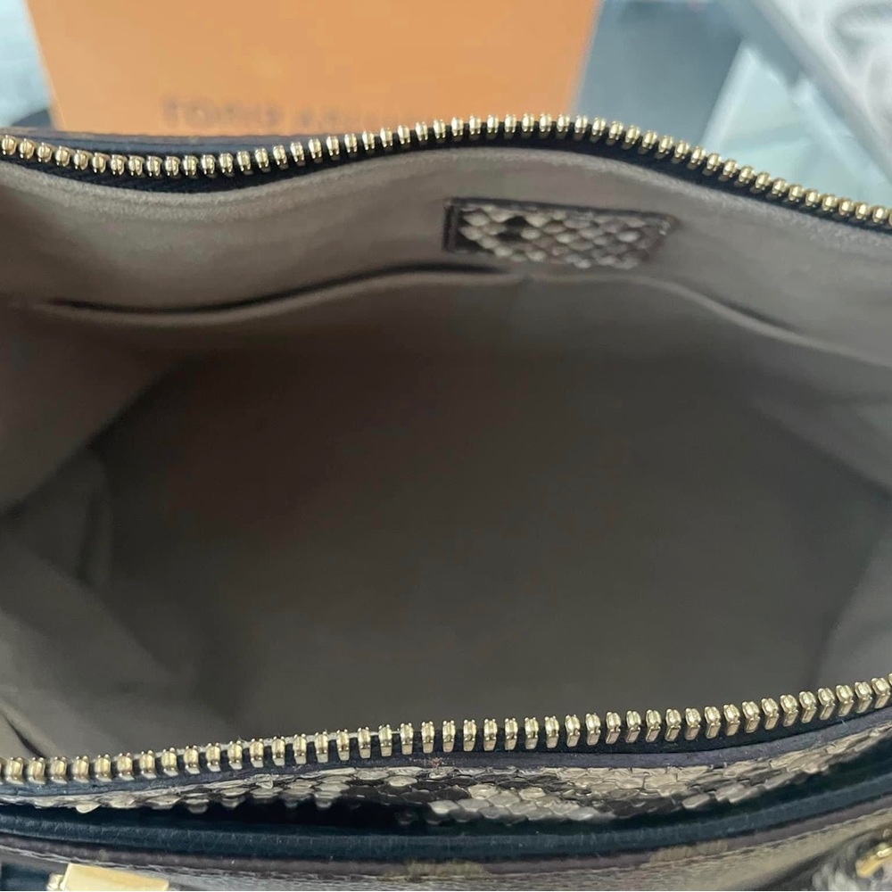 Super Rare Mint Condition Python Pallas - image 5